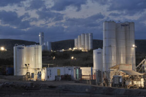 LANDFILL CLEANUP AND RECLAMATION, MANDFREDONIA